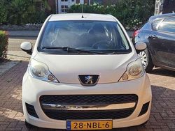 Wit Gebruikt 2010 Peugeot 107 Hatchback | € 2.900 (Eerlijke prijs)