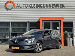 Grijs Gebruikt 2021 Renault Mégane GrandTour Intens Stationwagen | € 15.450 (Goede deal)