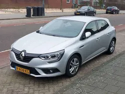 Zilver Gebruikt 2018 Renault Mégane IV Hatchback | € 11.000 (Eerlijke prijs)
