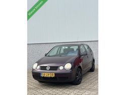 Paars Gebruikt 2003 VW Polo Hatchback | € 2.099 (Iets duurder)