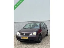 Paars Gebruikt 2003 VW Polo Hatchback | € 2.099 (Eerlijke prijs)