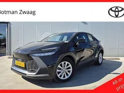 Zwart Gebruikt 2024 Toyota C-HR Active SUV | € 31.999 (Super prijs)