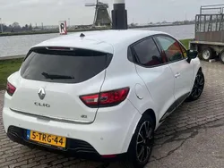 Wit Gebruikt 2014 Renault Clio IV Expression Hatchback | € 4.399 (Goede deal)