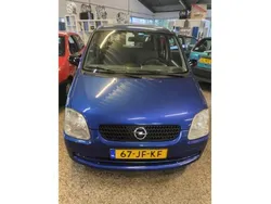 Blauw Gebruikt 2002 Opel Agila Hatchback | € 1.745 (Iets duurder)
