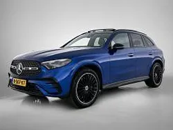 Blauw metallic Gebruikt 2022 Mercedes 200 AMG line SUV | € 58.945