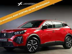 Rood Gebruikt 2024 Peugeot e-2008 Active SUV | € 24.885 (Goede deal)