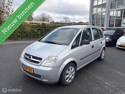 Grijs Gebruikt 2005 Opel Meriva Enjoy MPV | € 750 (Goede deal)