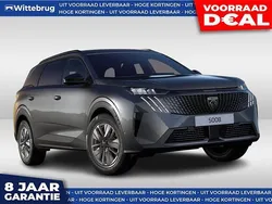 Grijs, metallic lak Nieuw 2025 Peugeot 5008 Allure MPV | € 45.333 (Super prijs)