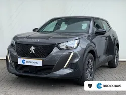 Grijs, metallic lak Gebruikt 2023 Peugeot 2008 Active SUV | € 19.945 (Goede deal)