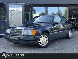 Grijs Gebruikt 1993 Mercedes 200 Coupé | € 19.950
