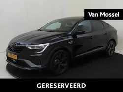 Zwart Gebruikt 2022 Renault Arkana R.S. SUV | € 24.935 (Eerlijke prijs)