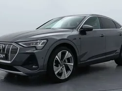 Grijs Gebruikt 2022 Audi e-tron Sportback S-Line SUV | € 45.990 (Goede deal)