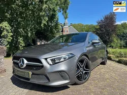Grijs Gebruikt 2018 Mercedes A200 Premium Hatchback | € 19.744 (Eerlijke prijs)