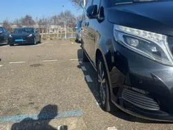 Mercedes V250