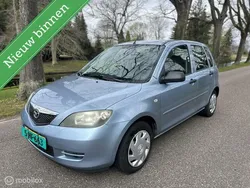 Blauw Gebruikt 2005 Mazda 2 Exclusive MPV | € 749 (Eerlijke prijs)