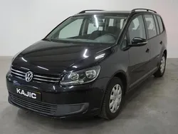 Zwart Gebruikt 2011 VW Touran Trendline MPV | € 6.000 (Goede deal)