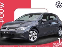 Grijs Gebruikt 2022 VW Golf VIII Life Hatchback | € 20.950 (Goede deal)