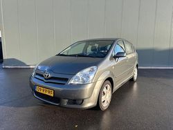 Grijs Gebruikt 2005 Toyota Verso Terra MPV | € 3.249