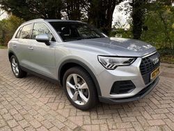 Grijs Gebruikt 2022 Audi Q3 SUV | € 31.500 (Super prijs)