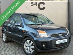 Grijs Gebruikt 2007 Ford Fusion Ghia MPV | € 1.999 (Eerlijke prijs)