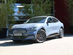 Blauw Nieuw 2025 Ford Mustang Mach-E Premium SUV | € 63.400