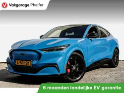 Blauw Gebruikt 2021 Ford Mustang Mach-E Extended Range SUV | € 25.740