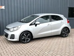 Zilver Gebruikt 2017 Kia Rio Hatchback | € 8.995 (Goede deal)