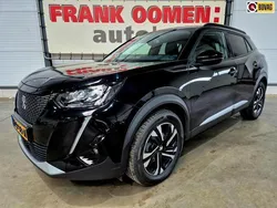 Zwart Gebruikt 2021 Peugeot 2008 Allure SUV | € 18.950 (Goede deal)