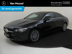 Zwart Gebruikt 2023 Mercedes CLA250 Luxury Sedan | € 33.945 (Eerlijke prijs)