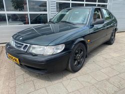 Groen Gebruikt 2000 Saab 9-3 Hatchback | € 999 (Eerlijke prijs)