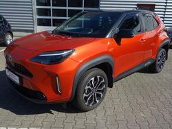 Oranje Gebruikt 2023 Toyota Yaris Cross SUV | € 28.990 (Eerlijke prijs)