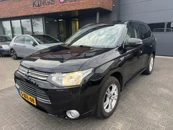 Zwart Gebruikt 2014 Mitsubishi Outlander Instyle SUV | € 7.995 (Super prijs)