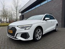 Wit Gebruikt 2022 Audi A3 Sportback Advanced Hatchback | € 26.999 (Eerlijke prijs)