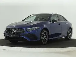 Donker 970 spectraalblauw metallic Gebruikt 2024 Mercedes 250 AMG Sedan | € 40.950 (Super prijs)