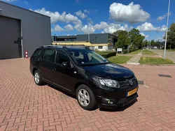 Zwart Gebruikt 2014 Dacia Logan MCV Prestige MPV | € 3.950 (Goede deal)