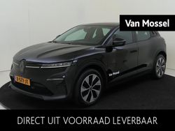Grijs Nieuw 2025 Renault Mégane Evolution SUV | € 41.820