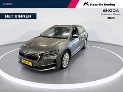 Grijs Gebruikt 2024 Skoda Octavia Business Line Stationwagen | € 31.740 (Eerlijke prijs)