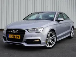 Grijs Gebruikt 2016 Audi A3 Sport Sedan | € 14.950 (Eerlijke prijs)