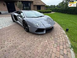 Grijs Gebruikt 2013 Lamborghini Aventador Coupé | € 322.500