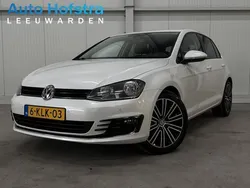 Wit, metallic lak Gebruikt 2013 VW Golf VII Highline Hatchback | € 9.966 (Goede deal)