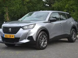 Grijs Gebruikt 2022 Peugeot 2008 Allure SUV | € 16.945