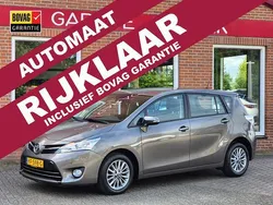 Grijs Gebruikt 2016 Toyota Verso MPV | € 17.950 (Goede deal)