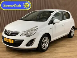 Wit, metallic lak Gebruikt 2012 Opel Corsa Edition Hatchback | € 3.945 (Eerlijke prijs)