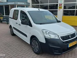 Wit Gebruikt 2017 Peugeot Partner Premium MPV | € 8.950 (Eerlijke prijs)