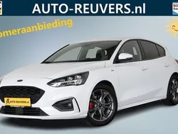 Wit Gebruikt 2021 Ford Focus ST-Line Hatchback | € 21.900 (Eerlijke prijs)