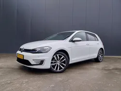 Wit Gebruikt 2020 VW e-Golf Hatchback | € 13.445 (Eerlijke prijs)