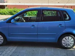 Blauw Gebruikt 2005 VW Polo Hatchback | € 1.750 (Eerlijke prijs)