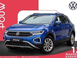 Blauw Gebruikt 2024 VW T-Roc Life SUV | € 32.450 (Goede deal)
