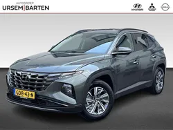 Grijs, metallic lak Gebruikt 2024 Hyundai Tucson Comfort SUV | € 36.430 (Eerlijke prijs)