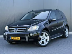 Zwart, metallic lak Gebruikt 2006 Mercedes ML63 AMG AMG SUV | € 17.995
